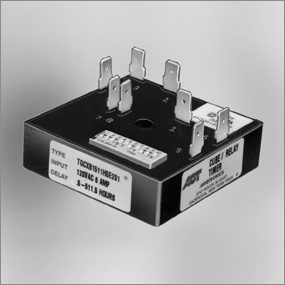 Utilisé SP186U013 Airotronics Résistance/Condensateur Module de réduction de 3-1RC3333 Mazak 